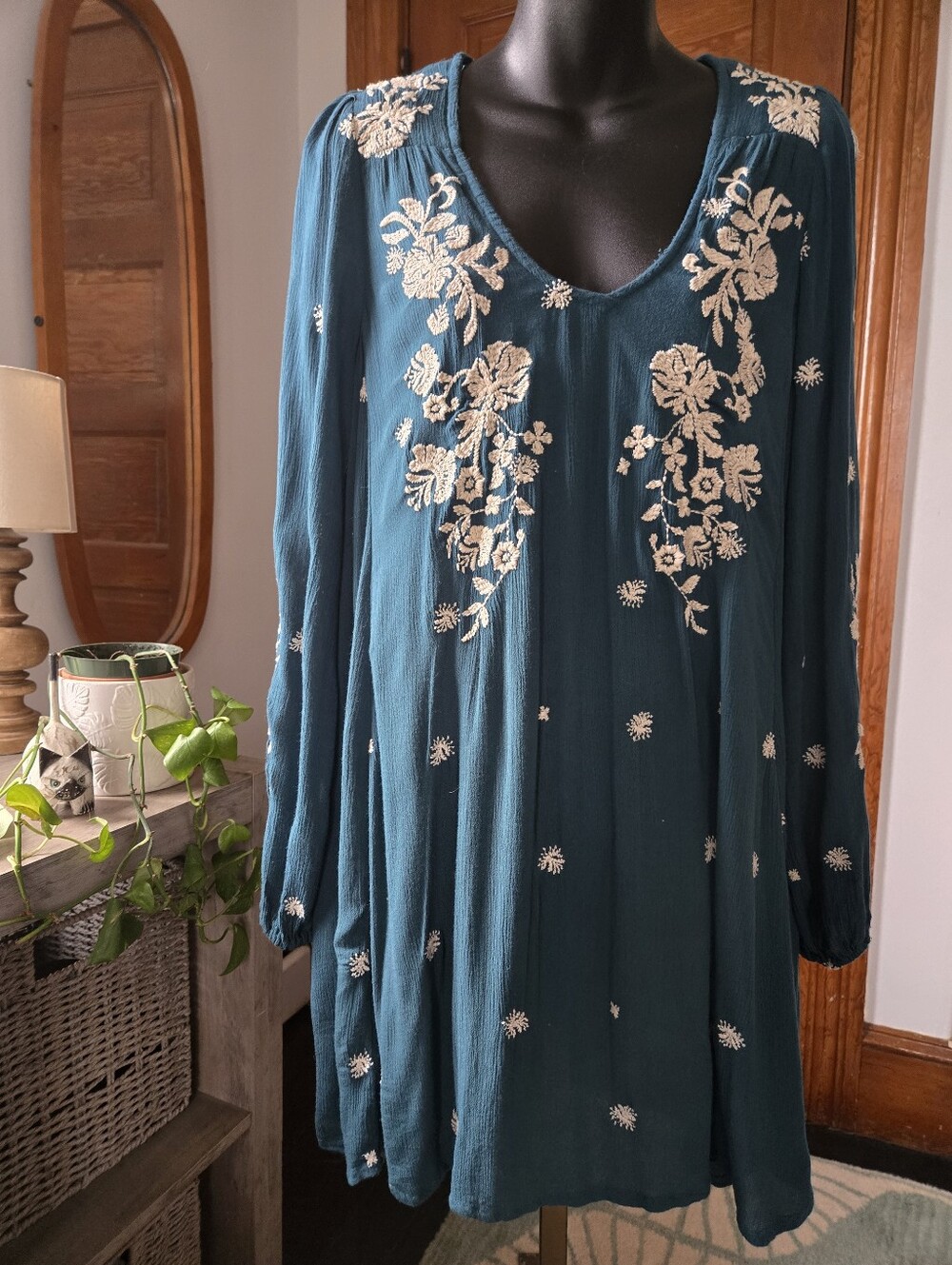 Free People Sweet Tennessee Teal Floral Embroidered Bell-sleeve Babydoll Small - Picture 2 of 7